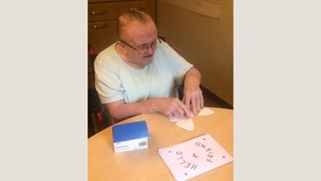 Coventry care home sets up a pen pal club